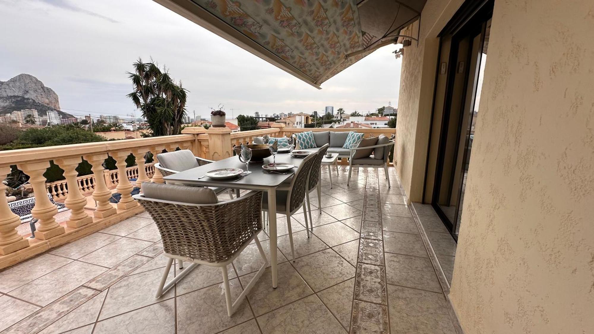 Luxury Villa - Pool, Hot Tub, Aircon, Tvs, Home Cinema, Office, Gbit Internet, Sports Equipment Калпе Екстериор снимка